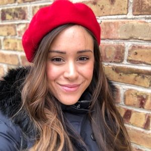 Meet your Posher, Jessica